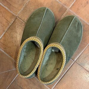 UGG Tasman II Moss